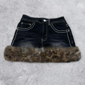 ROMWE Y2K Black Denim Skirt with Faux Fur Hem